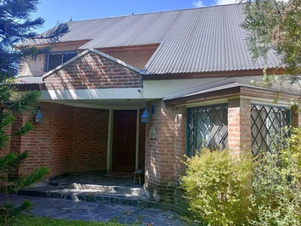 Casa en venta | 6 ambientes | Monte Grande