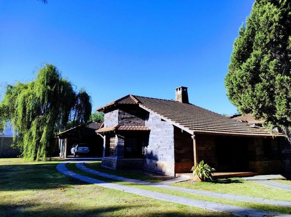 Casa en venta | 5 ambientes | Burzaco