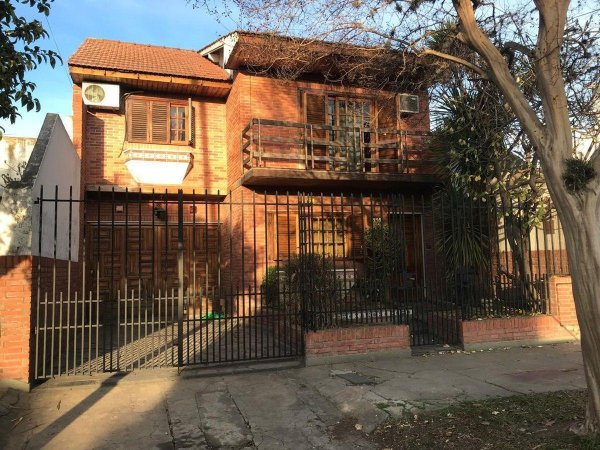 Casa en venta | 4 ambientes | Banfield