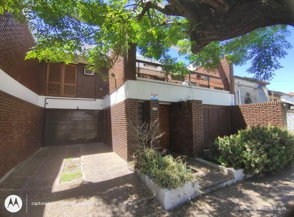 Casa en venta | 6 ambientes | V.Talleres | Lanus