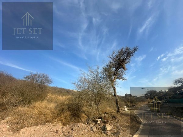 Lote | La deseada | La Calera