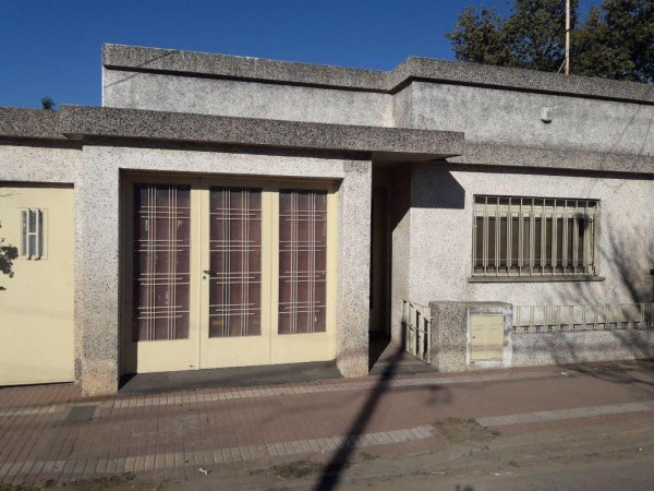 Casa en venta | 6 ambientes | Capitan Bermudez