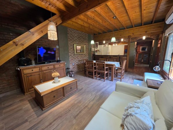 Casa en venta | 4 ambientes | Burzaco