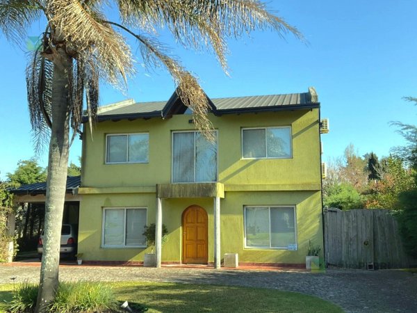Casa en venta | 5 ambientes | Village Del Parque | Berazategui