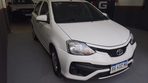 Toyota Etios Etios 1.5 4p X 6mt