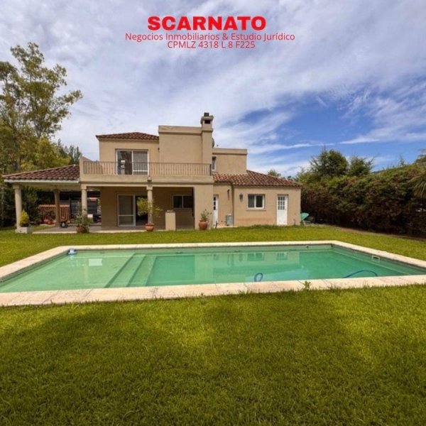 Casa en venta | 4 ambientes | Echeverria Del Lago