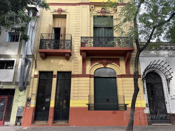 Casa en venta | 9 ambientes | Balvanera