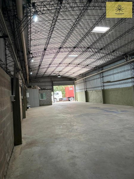 Galp&oacute;n en alquiler | 3 ambientes | Area de Promoci&oacute;n El Tri&aacute;ngulo | Vi&ntilde;a