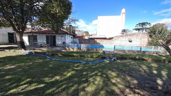 Casa en venta | 7 ambientes | Longchamps