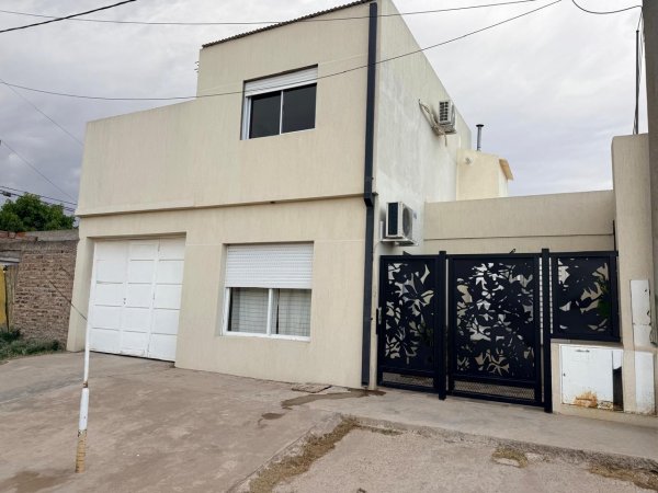 Casa en venta | 5 ambientes | Bahia Blanca