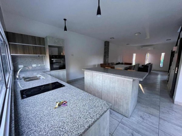 Casa en venta | 4 ambientes | General Rodriguez