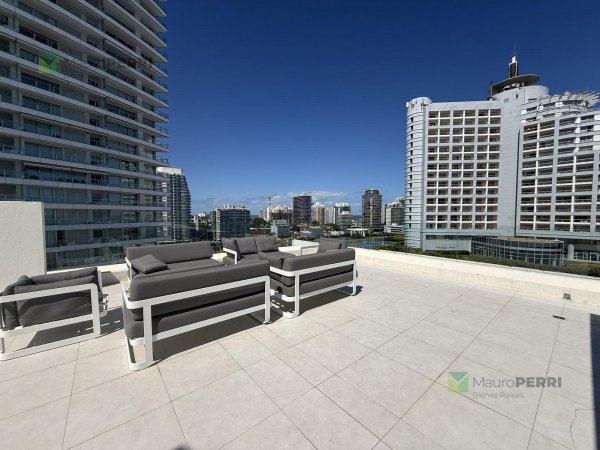 Departamento en venta | 2 ambientes | Playa Mansa | Punta del Este