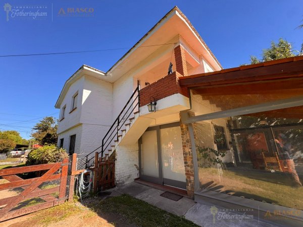 Departamento en venta | 8 ambientes | Santa Rosa De Calamuchita