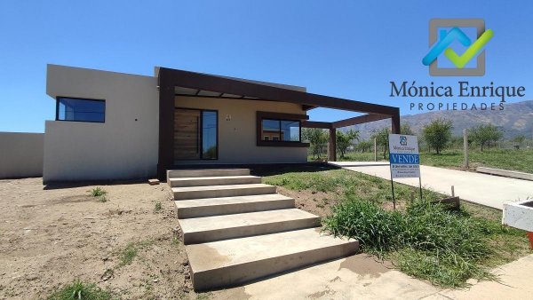 Casa en venta | 5 ambientes | Merlo