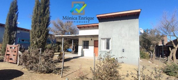 Casa en venta | 3 ambientes | Merlo