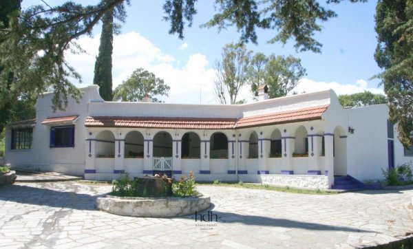 Casa en venta | 16 ambientes | Valle Hermoso