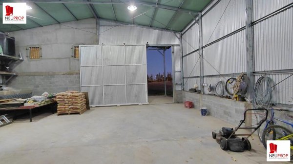 Galp&oacute;n en alquiler | 3 ambientes | Plottier
