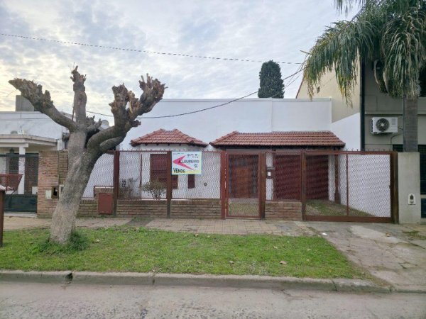Casa en venta | 4 ambientes | Burzaco