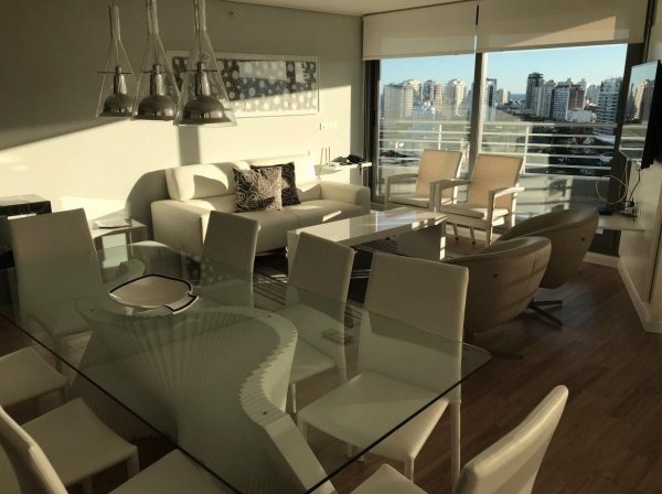 Departamento en alquiler | 3 ambientes | Aidy Grill | Punta del Este
