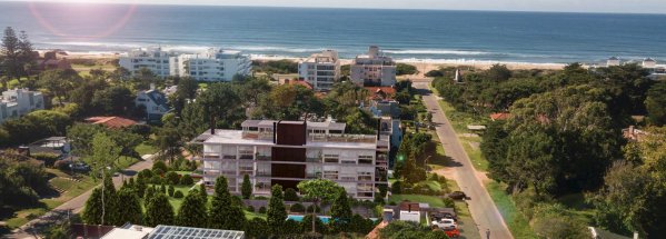 Departamento en venta | 3 ambientes | Playa Mansa | Punta del Este