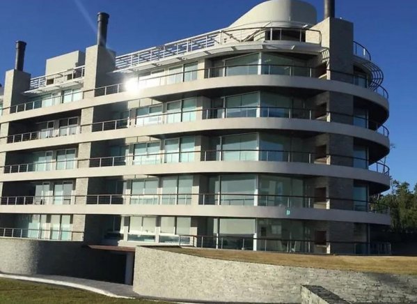 Departamento en venta | Playa Mansa | Punta del Este
