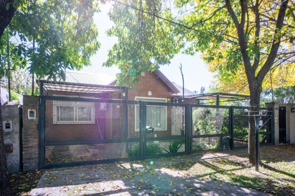 Casa en venta | 5 ambientes | Funes