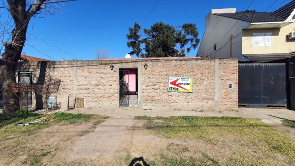 Casa en venta | 3 ambientes | Burzaco