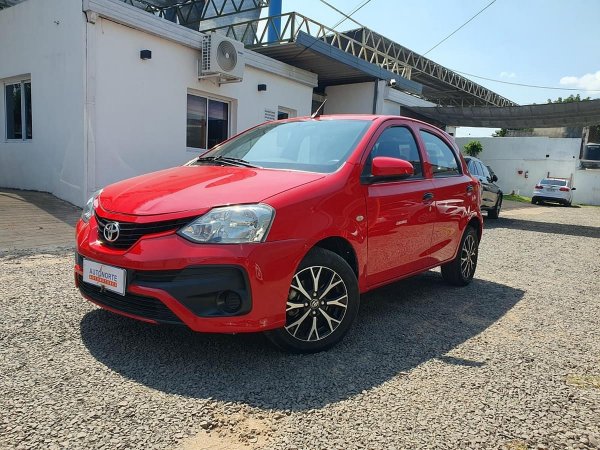 Toyota 2019 Etios 1.5 5p X 6mt L18