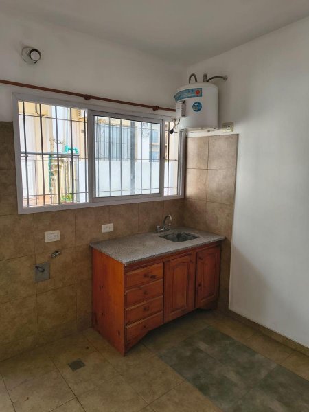 Departamento en alquiler | 1 ambientes | Villa Santos Tesei | Hurlingham