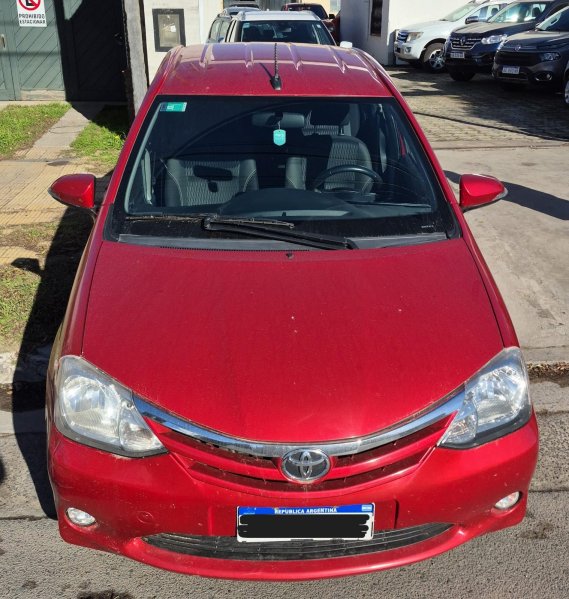 Toyota Etios 1.5 4 Ptas Xls 6mt