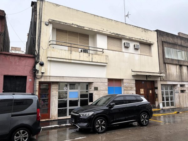 Oficina en alquiler | 7 ambientes | Centro | Chalacea Centro