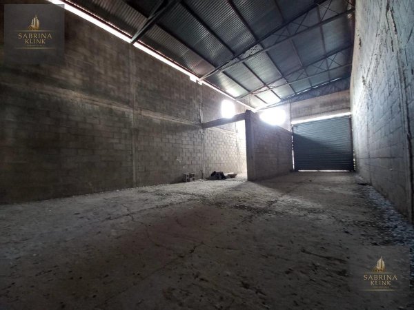 Local en venta | 1 ambientes | Ca&ntilde;uelas