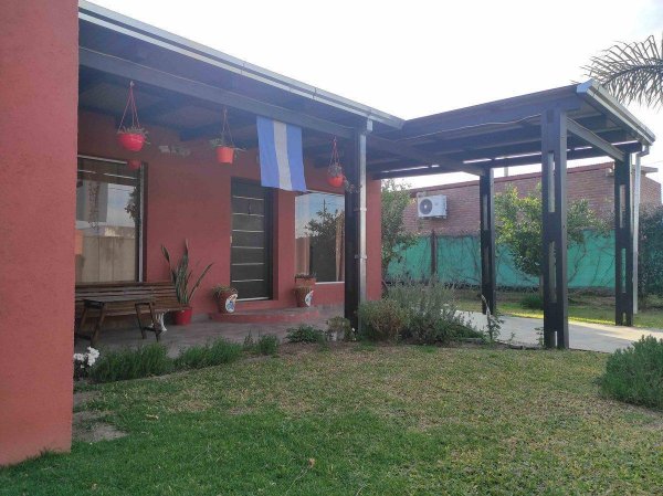 Casa en venta | 4 ambientes | Funes