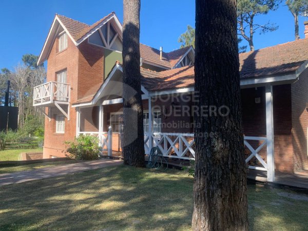Casa en venta | Caril&oacute;