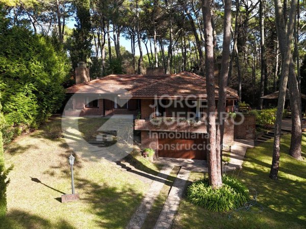 Casa en venta | 6 ambientes | Caril&oacute;