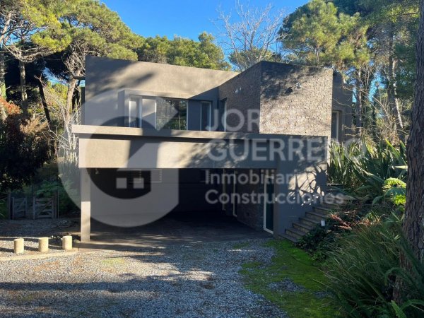 Casa en venta | Caril&oacute;