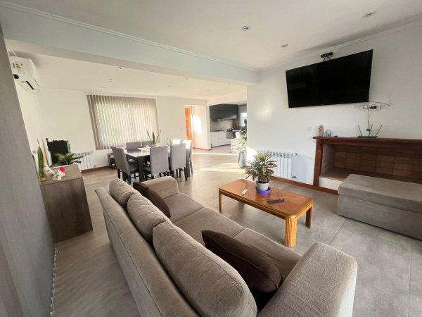 Casa en venta | 4 ambientes | Maipu