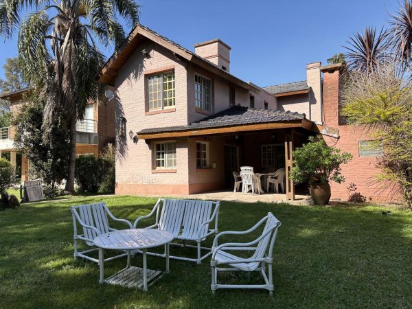Casa en venta | 5 ambientes | Nautico Escobar | Belen De Escobar