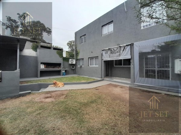 Casa en venta | 7 ambientes | Calera central | La Calera