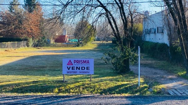 Lote | Profesional Country Club | Funes