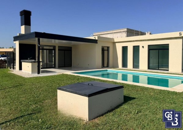 Casa en venta | 4 ambientes | Medal Country club | Pilar