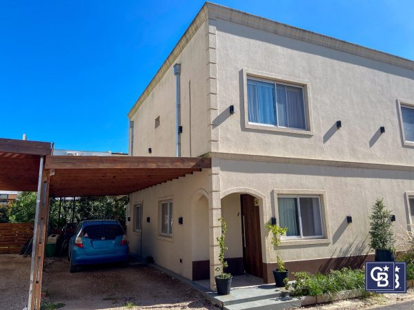 Casa en venta | 3 ambientes | Pilar
