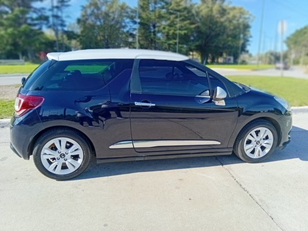 Ds Automobiles Ds3 1.6 Vti So Chic