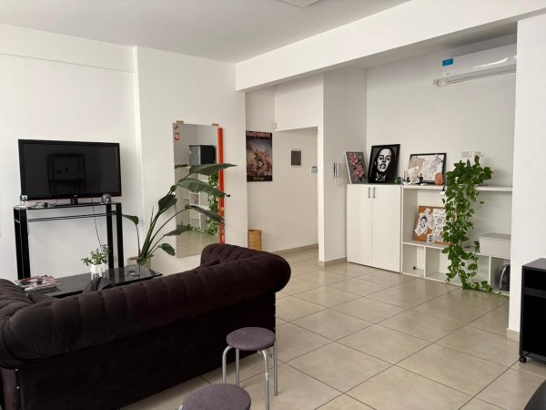 Oficina en alquiler | 1 ambientes | Wilde | Avellaneda