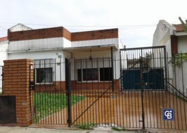Casa en venta | 7 ambientes | Haedo