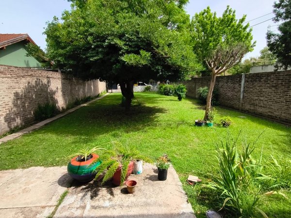 Casa en venta | 4 ambientes | Villa Santos Tesei | Hurlingham