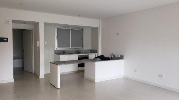 Departamento en alquiler | 1 ambientes | Coghlan
