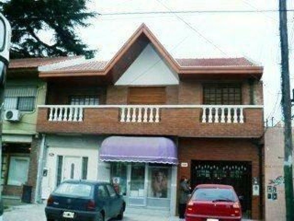Casa en venta | 5 ambientes | Lomas de Zamora Oeste | Lomas De Zamora