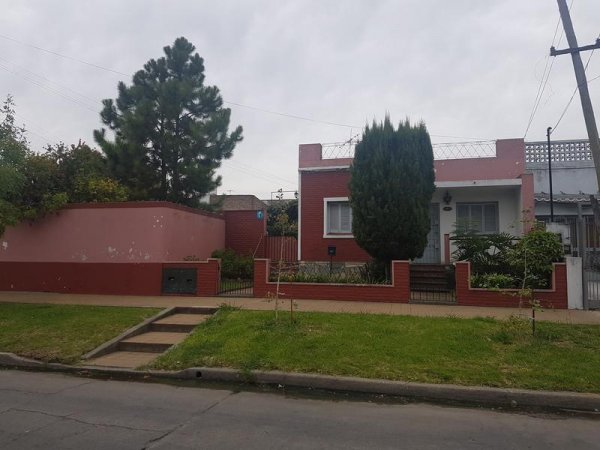 Casa en venta | 5 ambientes | Lomas De Zamora