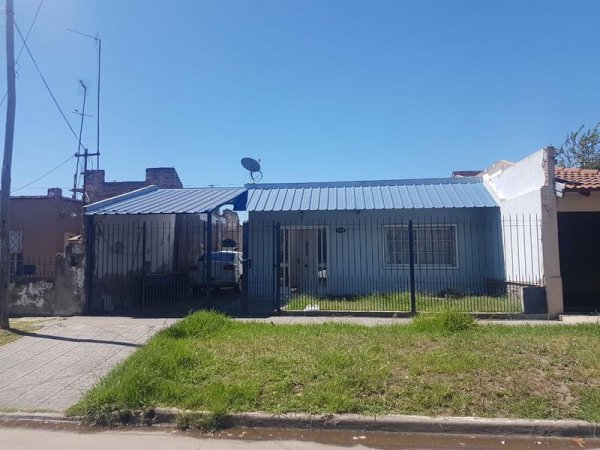 Casa en venta | 3 ambientes | Lomas De Zamora